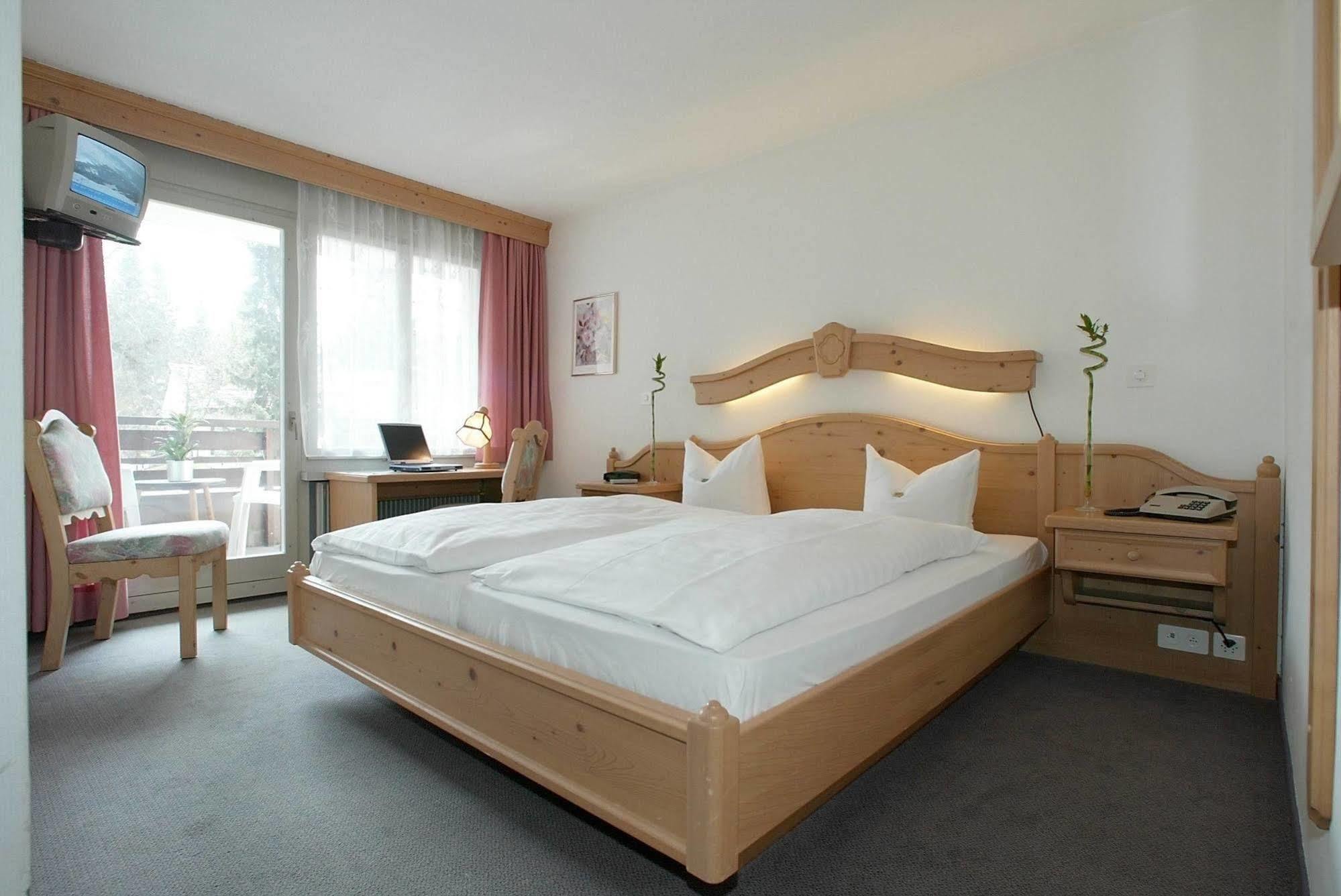 פלימס T3 Hotel Surpunt מראה חיצוני תמונה